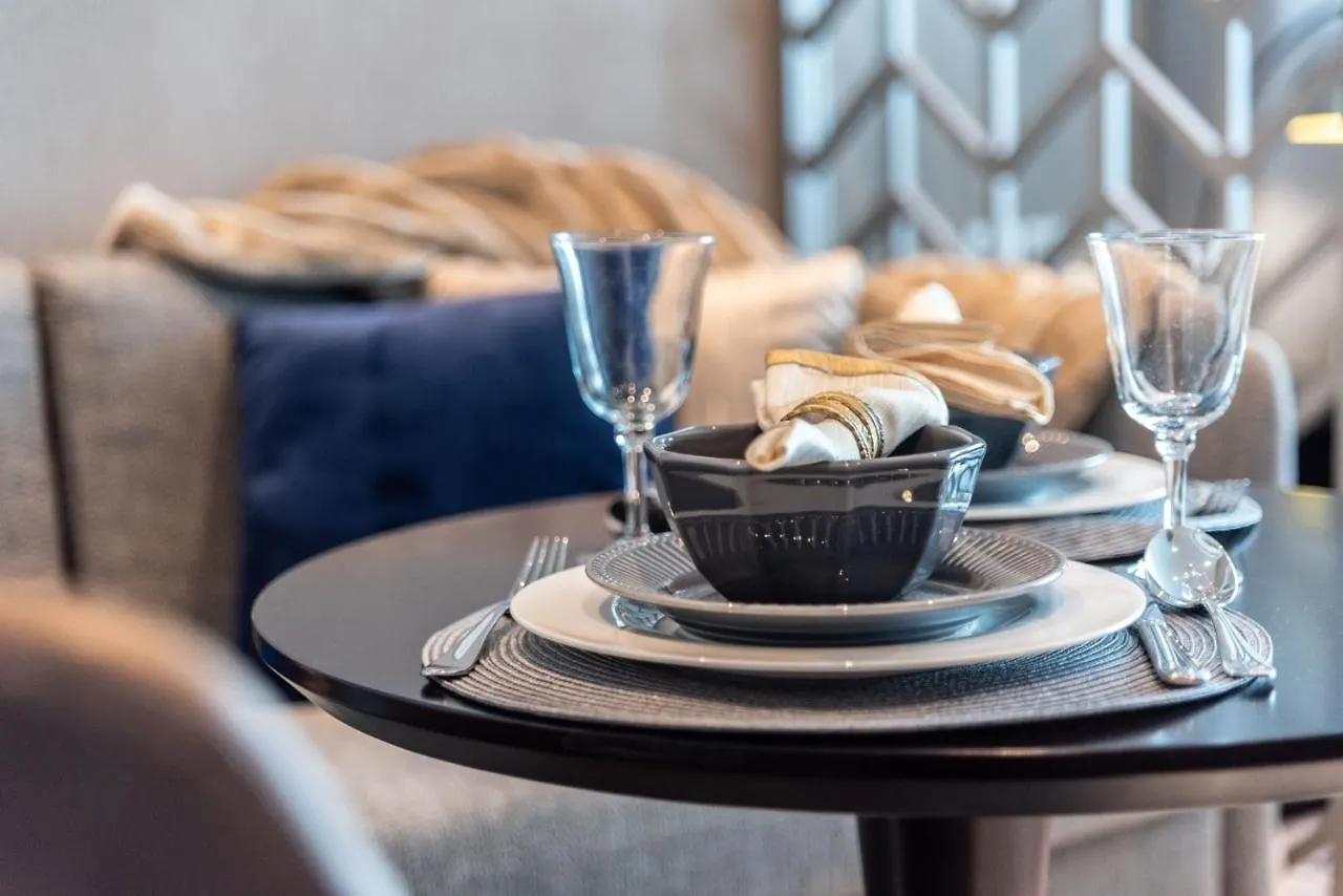 The Smart Concierge - Damac Prive Apartment Dubai United Arab Emirates